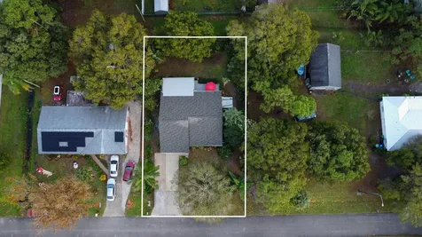 425 Banyan Street Sebastian FL 32958