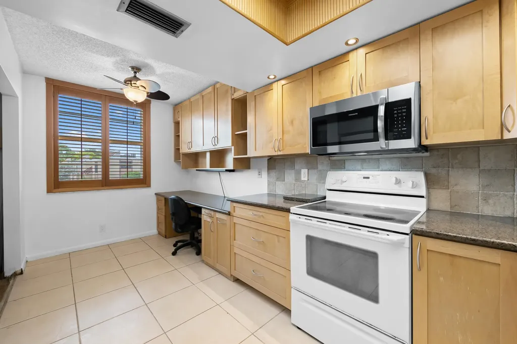 7350 NW 18th Street Margate FL 33063