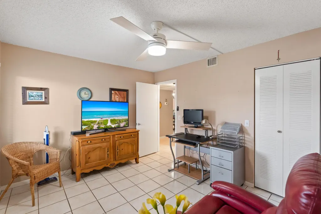13000 SW 15th Court Pembroke Pines FL 33027
