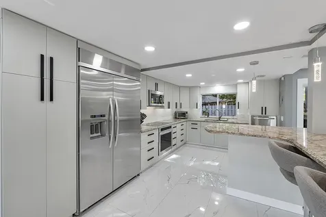 1900 NE 16th Terrace Fort Lauderdale FL 33305