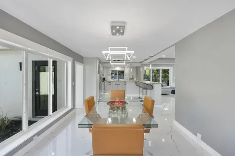 1900 NE 16th Terrace Fort Lauderdale FL 33305