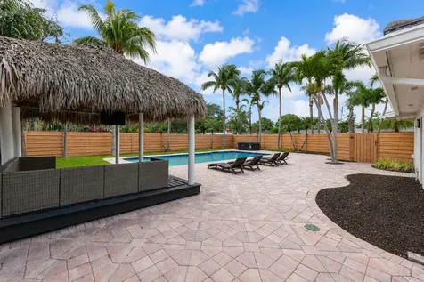 1900 NE 16th Terrace Fort Lauderdale FL 33305