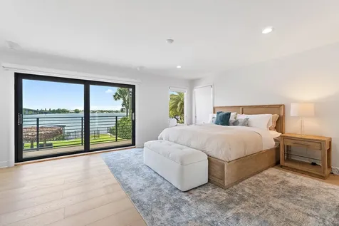 9 N River Road Stuart FL 34996
