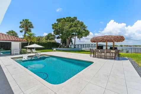 9 N River Road Stuart FL 34996