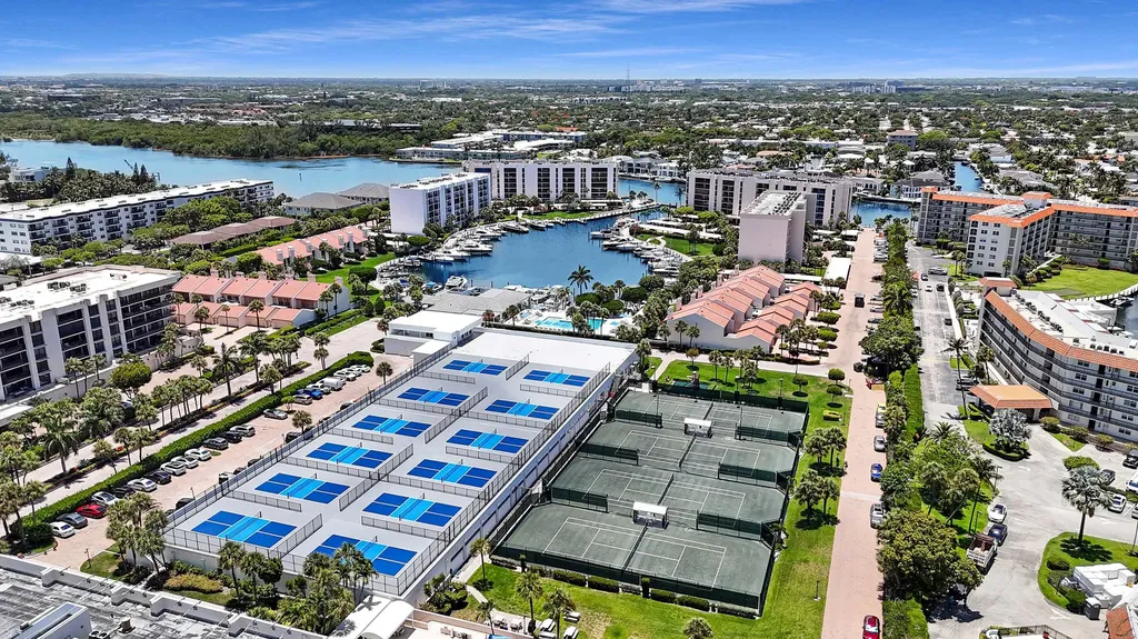 2697 N Ocean Boulevard Boca Raton FL 33431