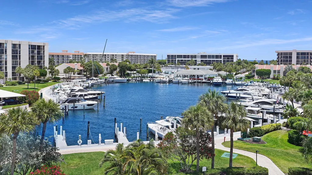 2697 N Ocean Boulevard Boca Raton FL 33431