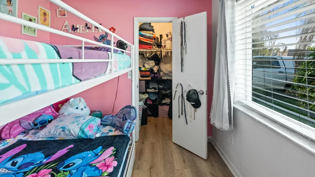 386 SE Oakridge Drive Port St Lucie FL 34984