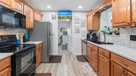 386 SE Oakridge Drive Port St Lucie FL 34984