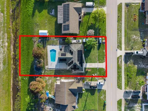 386 SE Oakridge Drive Port St Lucie FL 34984