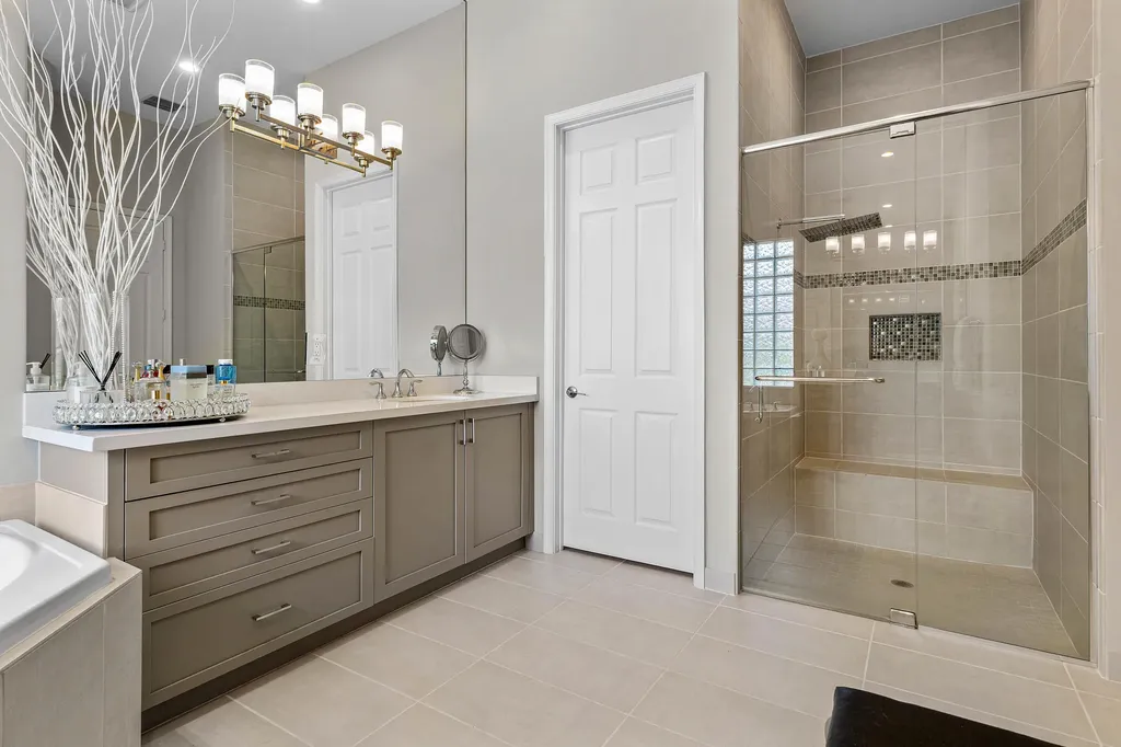 12882 Granite Mountain Pass Boynton Beach FL 33473