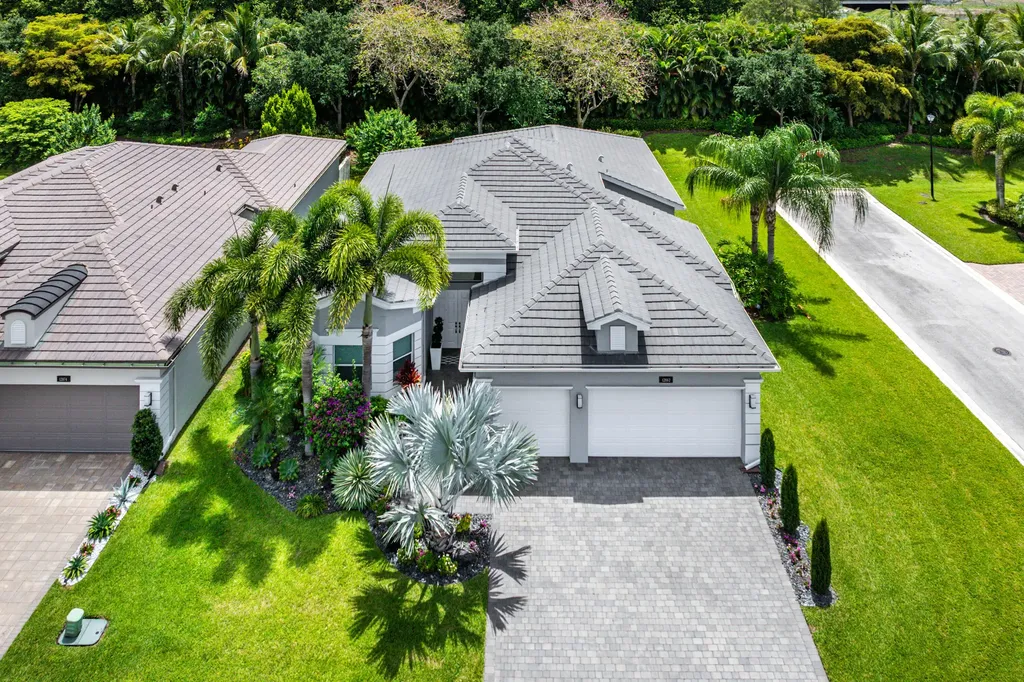 12882 Granite Mountain Pass Boynton Beach FL 33473