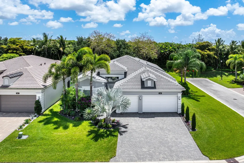 12882 Granite Mountain Pass Boynton Beach FL 33473