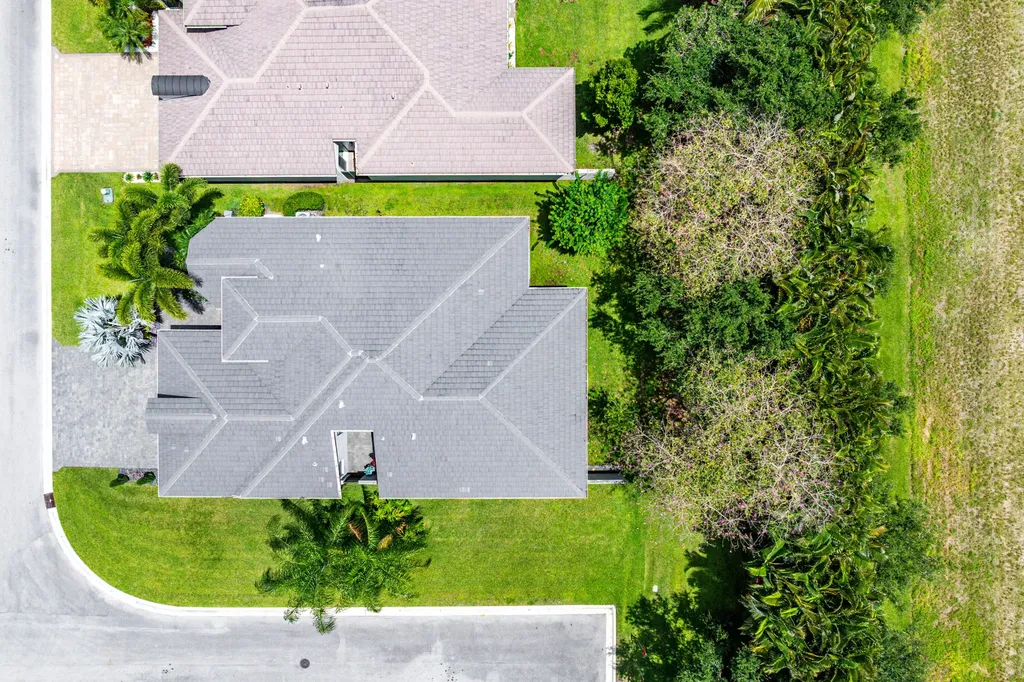 12882 Granite Mountain Pass Boynton Beach FL 33473