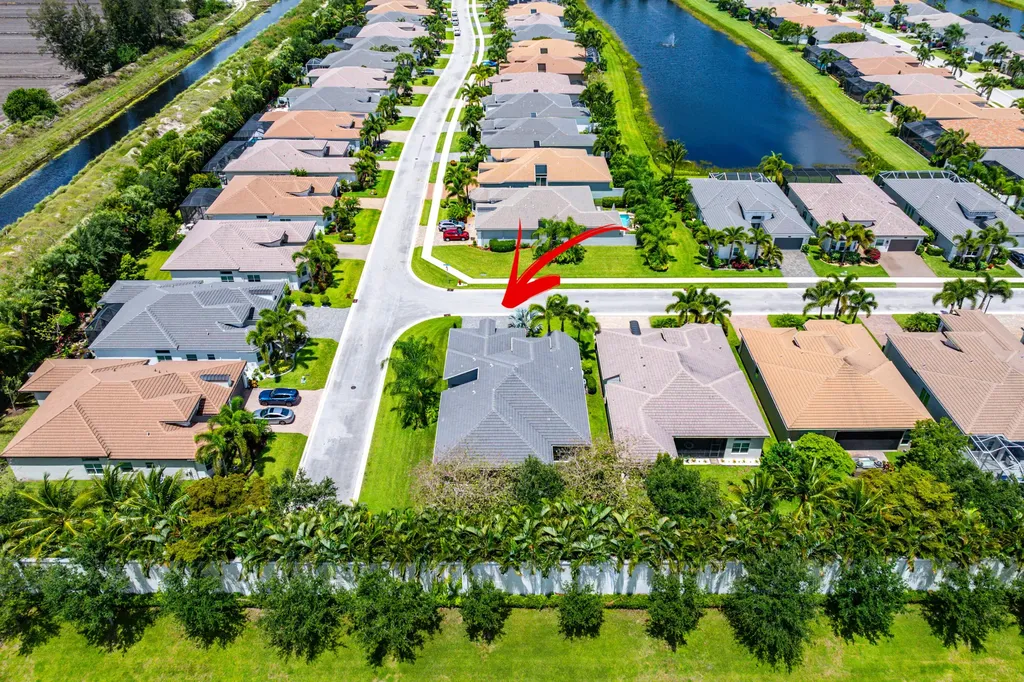 12882 Granite Mountain Pass Boynton Beach FL 33473