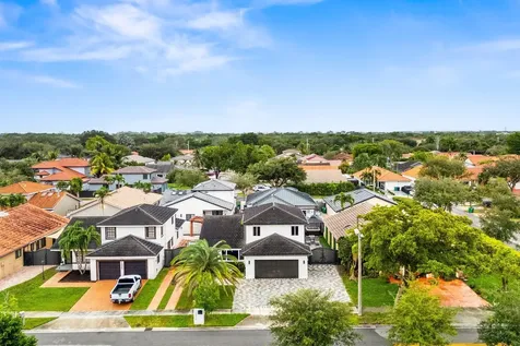15015 NW 88th Court Miami Lakes FL 33018