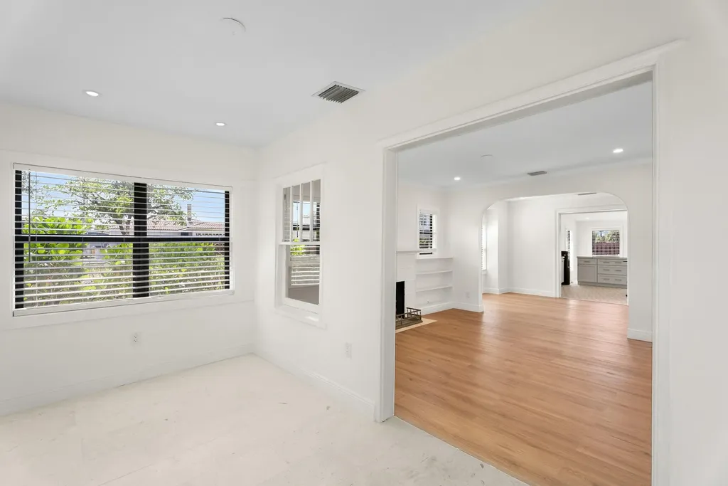 517 55th Street West Palm Beach FL 33407