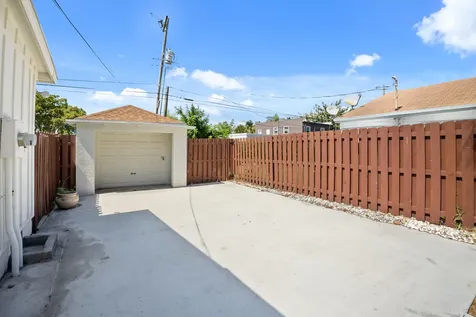 517 55th Street West Palm Beach FL 33407