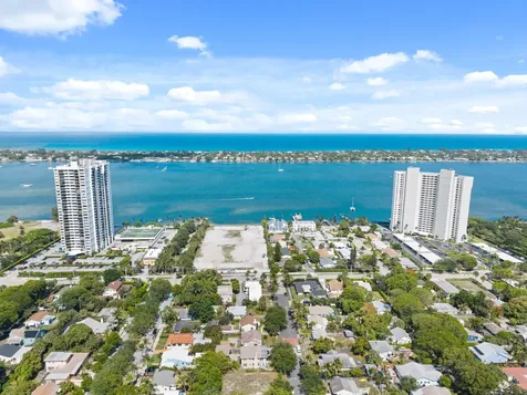 517 55th Street West Palm Beach FL 33407