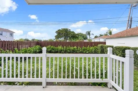 517 55th Street West Palm Beach FL 33407