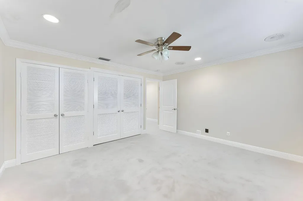 6845 Fountains Circle Lake Worth FL 33467