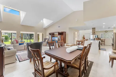 6845 Fountains Circle Lake Worth FL 33467
