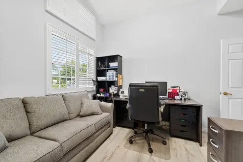 12902 Touchstone Place Palm Beach Gardens FL 33418