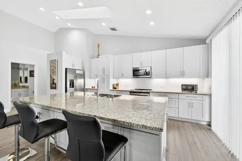 12902 Touchstone Place Palm Beach Gardens FL 33418