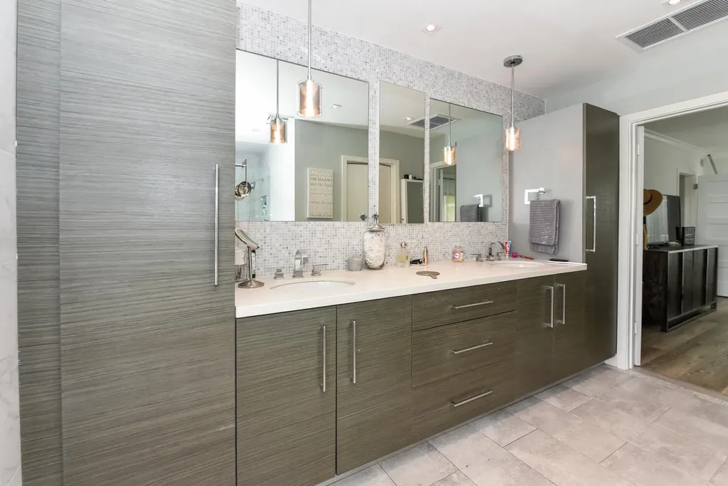 880 Hickory Terrace Boca Raton FL 33486