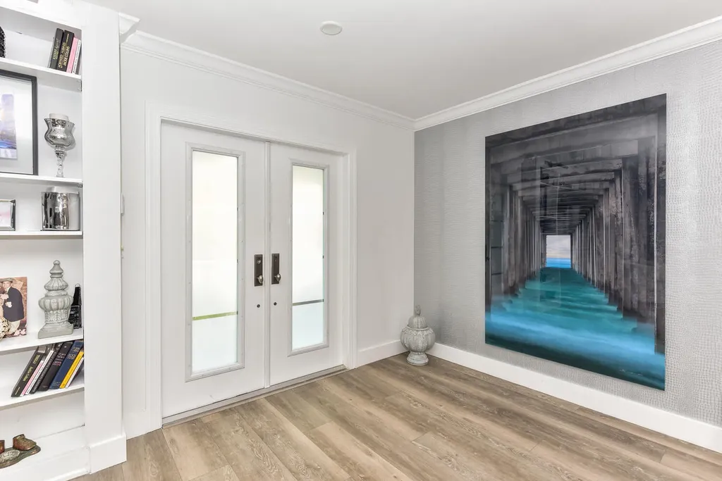 880 Hickory Terrace Boca Raton FL 33486