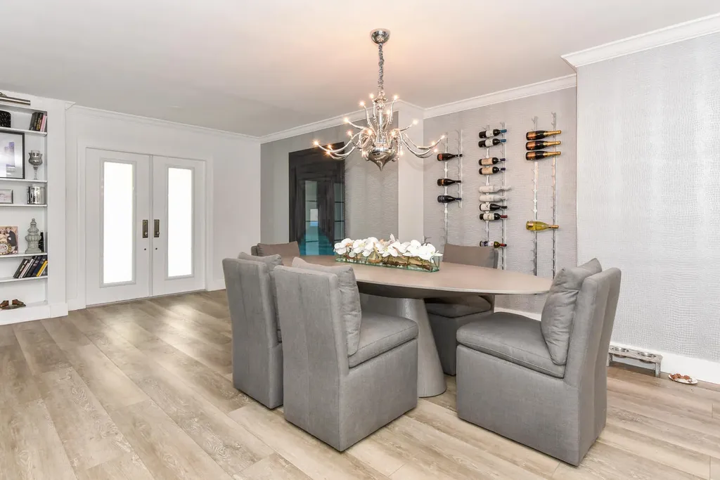 880 Hickory Terrace Boca Raton FL 33486