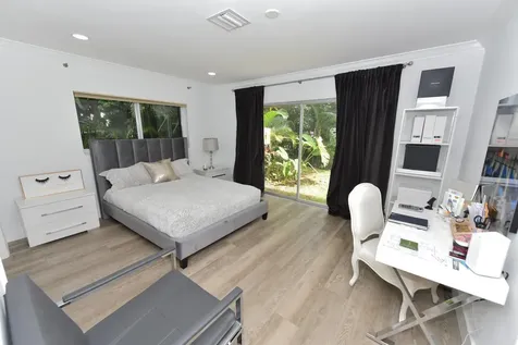 880 Hickory Terrace Boca Raton FL 33486