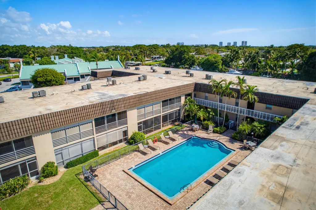 342 Southwind Drive North Palm Beach FL 33408