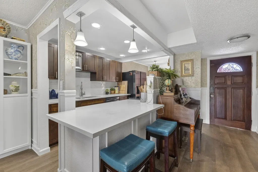 5617 NW 16th Street Lauderhill FL 33313