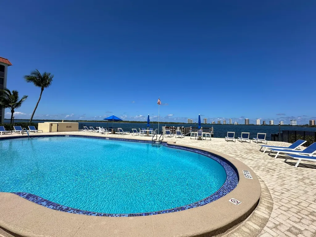 105 Paradise Harbour Boulevard North Palm Beach FL 33408