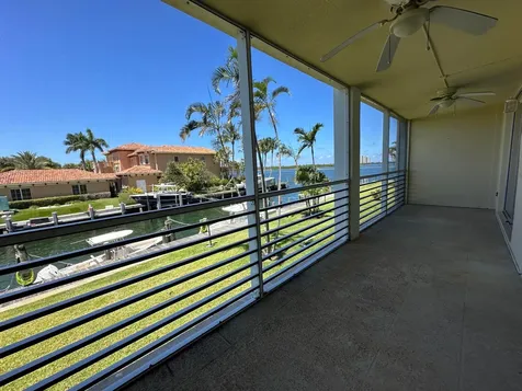 105 Paradise Harbour Boulevard North Palm Beach FL 33408