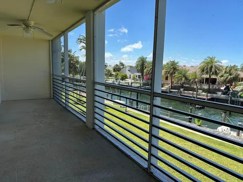 105 Paradise Harbour Boulevard North Palm Beach FL 33408