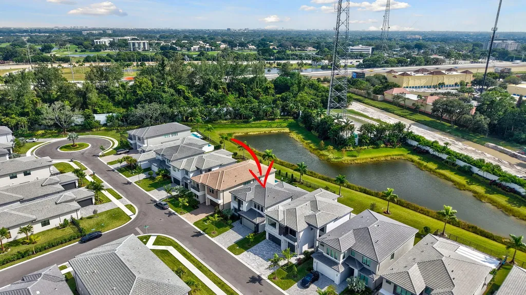 8252 Essex Country Club Drive Boca Raton FL 33434
