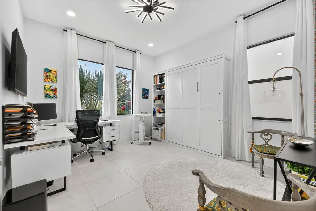 8252 Essex Country Club Drive Boca Raton FL 33434