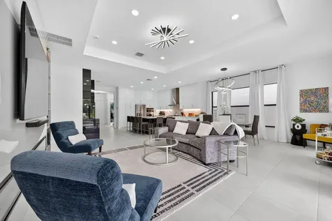 8252 Essex Country Club Drive Boca Raton FL 33434