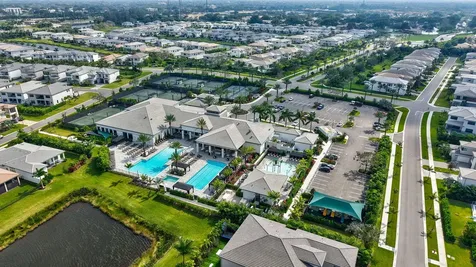 8252 Essex Country Club Drive Boca Raton FL 33434