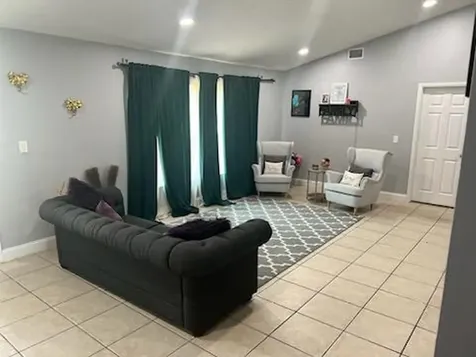 8413 Linden Way Lake Worth FL 33467