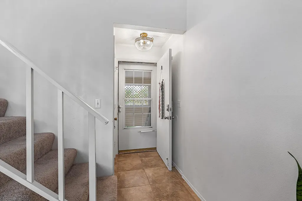 1965 Westminster Circle Vero Beach FL 32966
