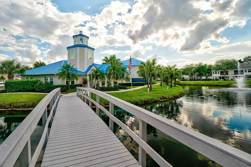1965 Westminster Circle Vero Beach FL 32966
