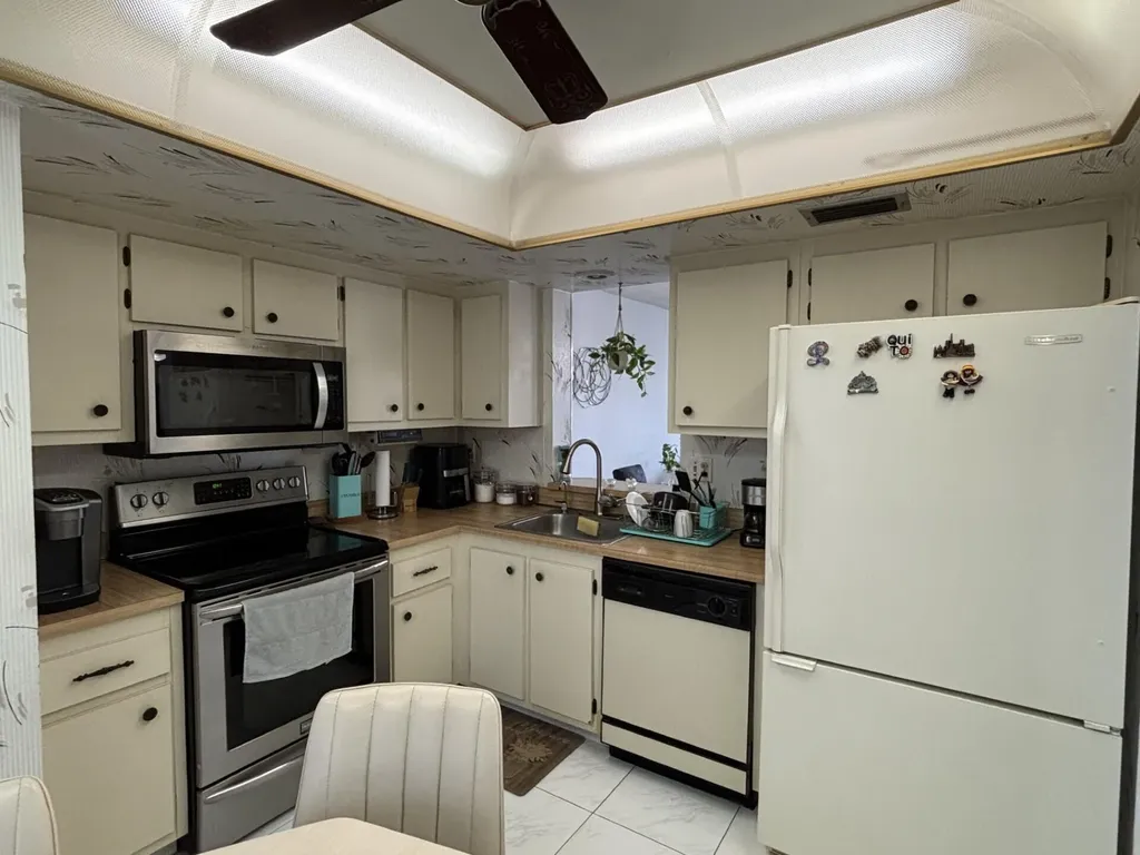 7620 NW 18th Street Margate FL 33063