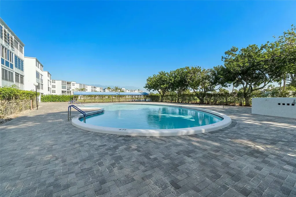 7620 NW 18th Street Margate FL 33063
