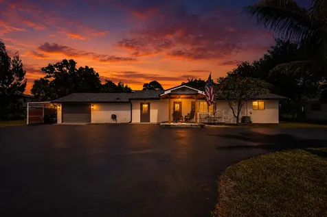 5500 West Place Mangonia Park FL 33407