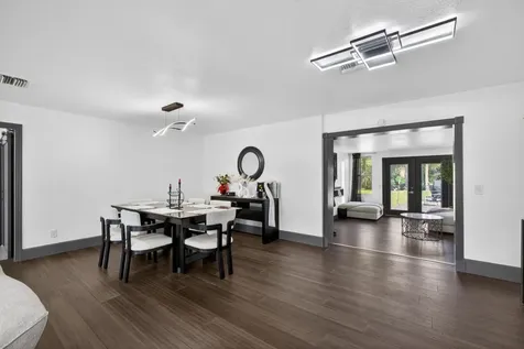 5500 West Place Mangonia Park FL 33407