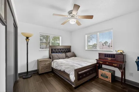 5500 West Place Mangonia Park FL 33407