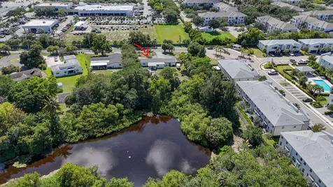 5500 West Place Mangonia Park FL 33407