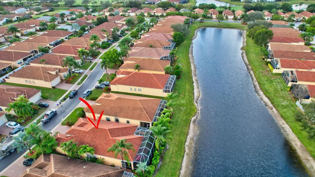 7035 Vivaldi Lane Delray Beach FL 33446